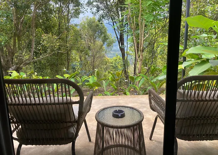Parque de Campismo Clovehigh And Munduk